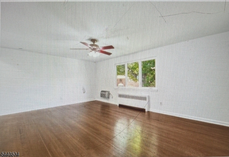26 Troy Dr B Property Photo 11
