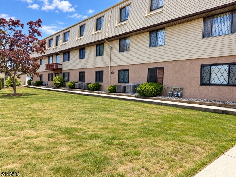 846 Riverside Ave 107