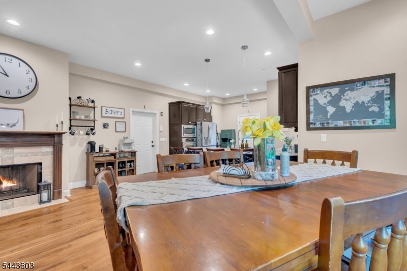 28 Sunset Ter 5 Property Photo 14