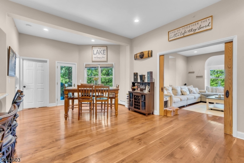 28 Sunset Ter 5 Property Photo 15