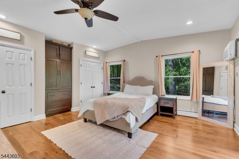 28 Sunset Ter 5 Property Photo 23