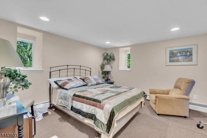 28 Sunset Ter 5 Property Photo 31