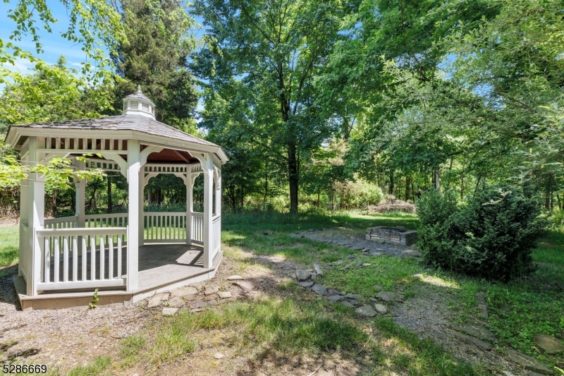 237 Zion Rd Property Photo 47
