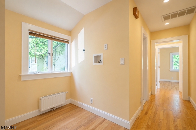 442 W Scott Ave Property Photo 12