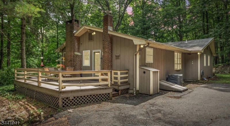 444 Little Brook Road Property Photo 1