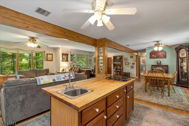 444 Little Brook Road Property Photo 11