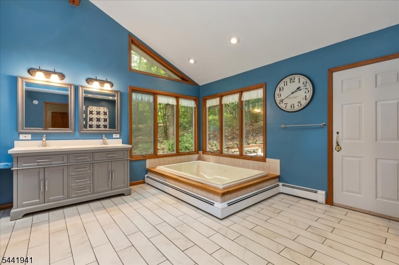 444 Little Brook Road Property Photo 18