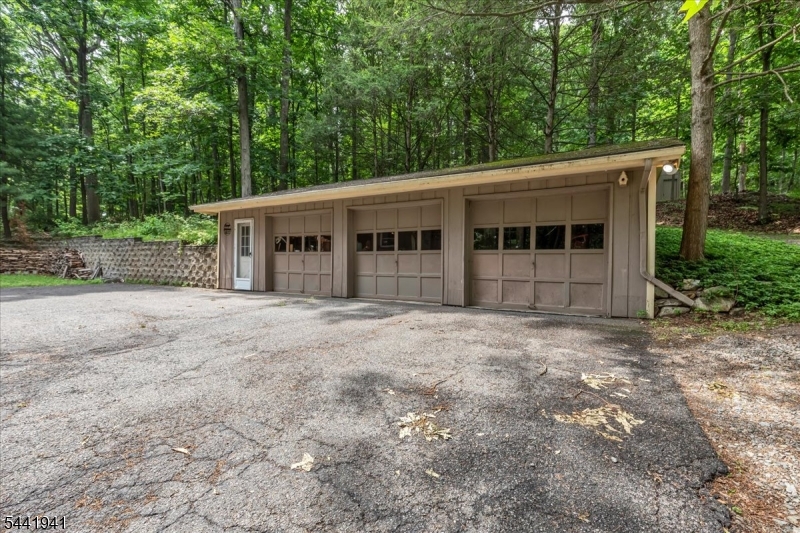 444 Little Brook Road Property Photo 34
