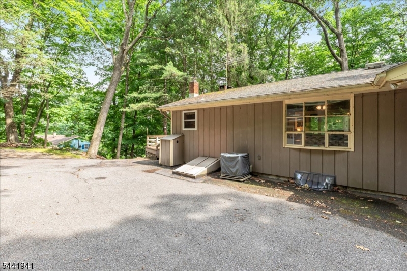 444 Little Brook Road Property Photo 39