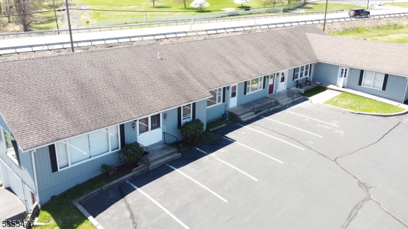 200 Main Street Property Photo 1