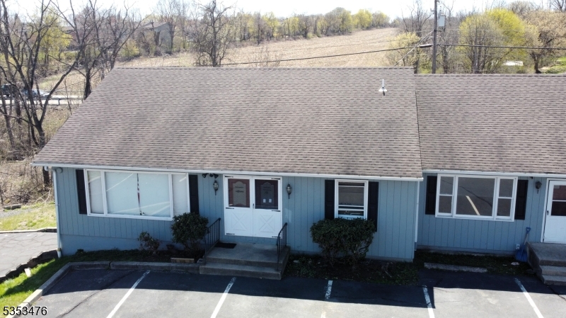 200 Main Street Property Photo 5