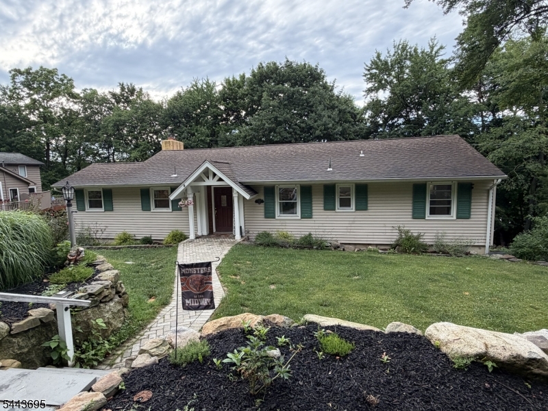 68 Glenside Trl Property Photo 3