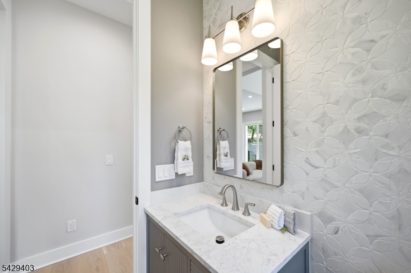 11 Rale Ter Property Photo 10