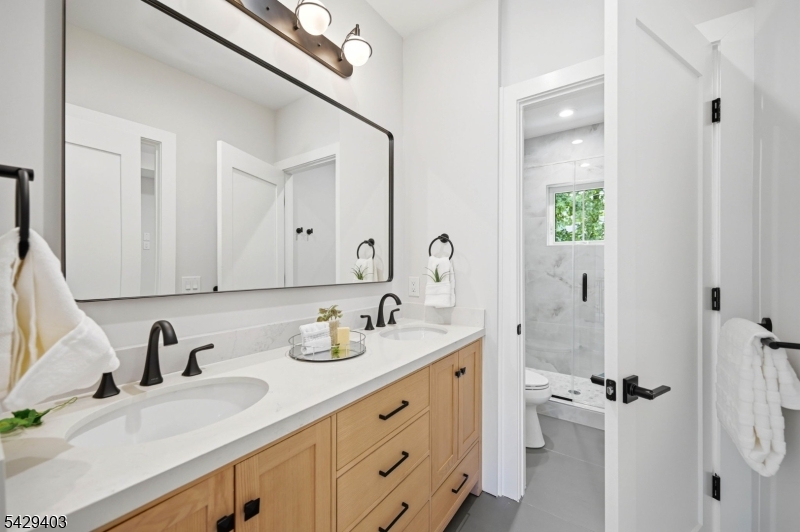 11 Rale Ter Property Photo 28