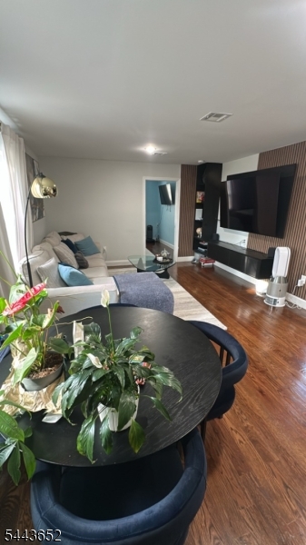 45 New St Property Photo 2