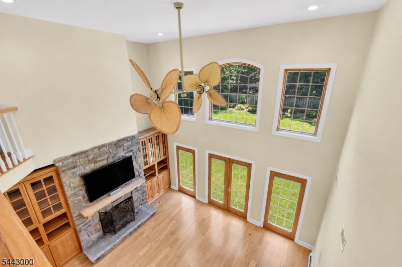 109 Overlook Ave Property Photo 18