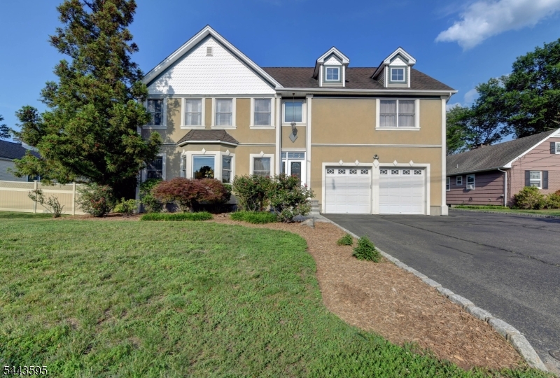 66 Boulevard Property Photo 1