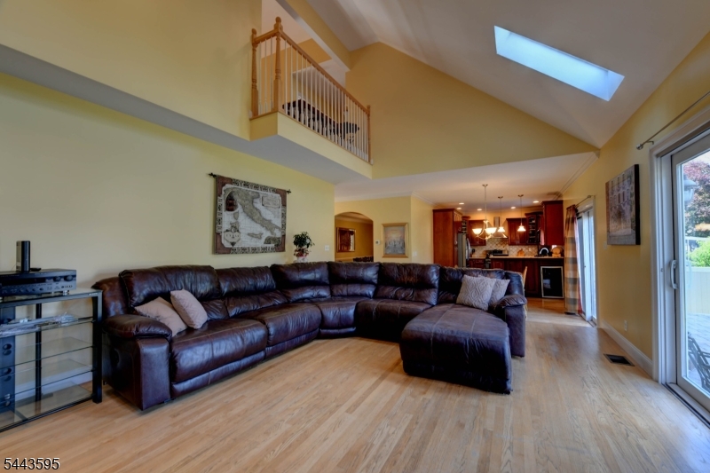 66 Boulevard Property Photo 12