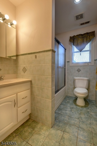 66 Boulevard Property Photo 19