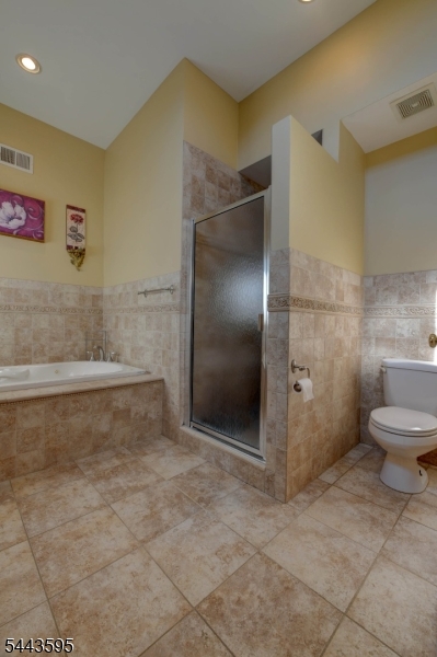 66 Boulevard Property Photo 30