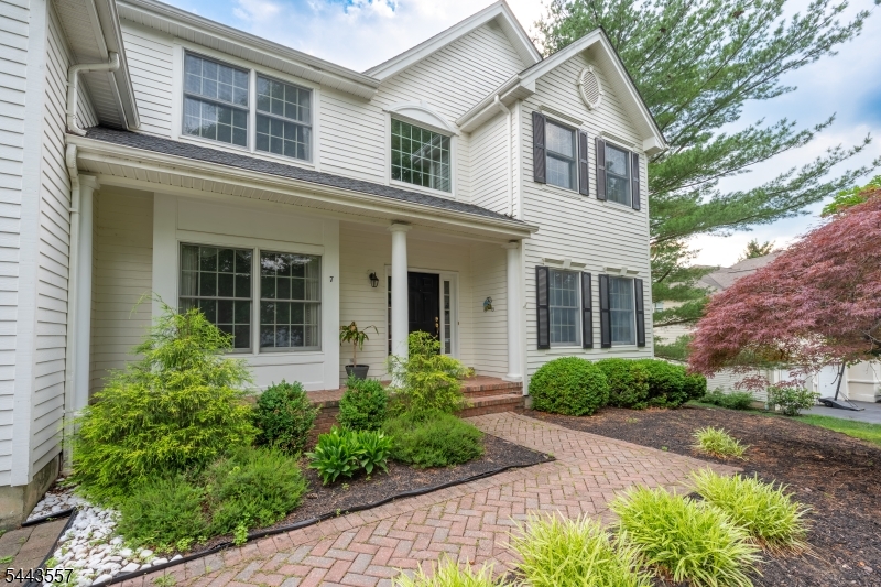 7 Stone Mountain Ct Property Photo 2