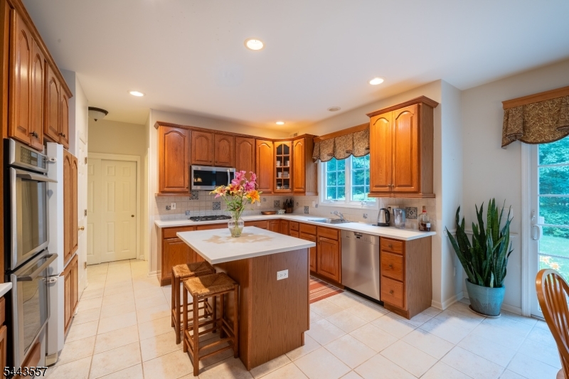 7 Stone Mountain Ct Property Photo 11