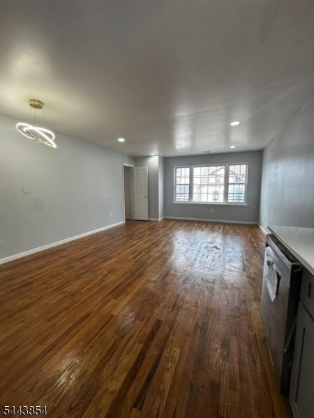 202 Harrison St Property Photo 2