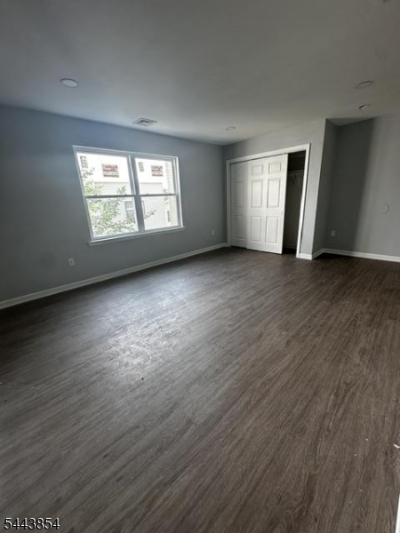 202 Harrison St Property Photo 5