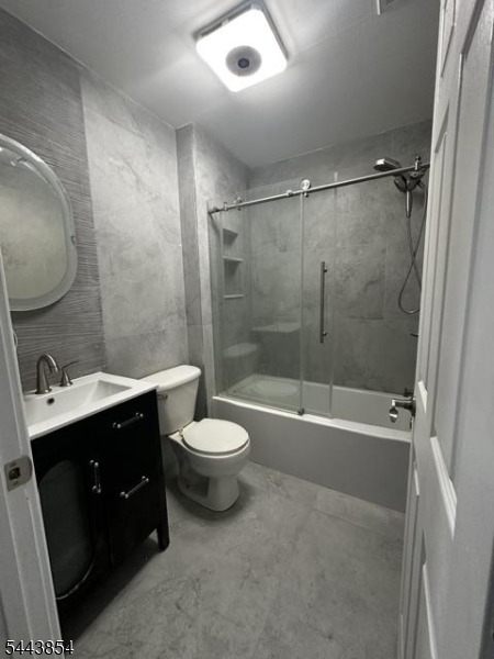 202 Harrison St Property Photo 7