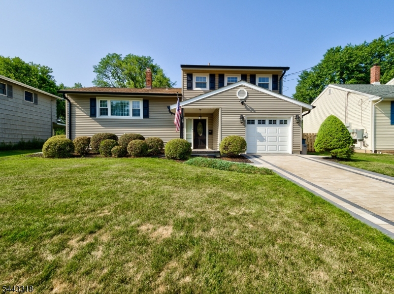 26 Demond Pl Property Photo 1