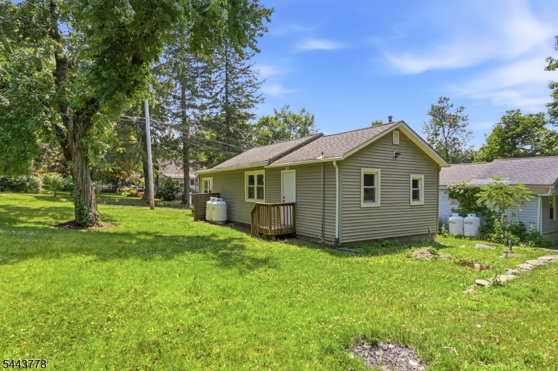 82 Fairview Dr Property Photo 23