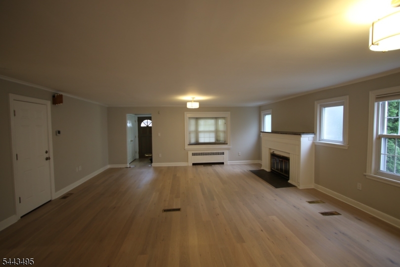 22 Sunset Dr Property Photo 4