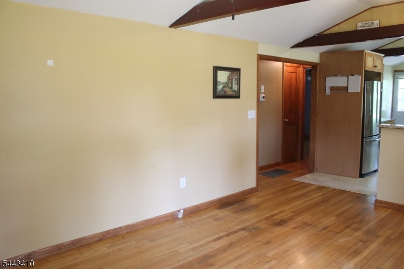 12 Clover Ln Property Photo 5
