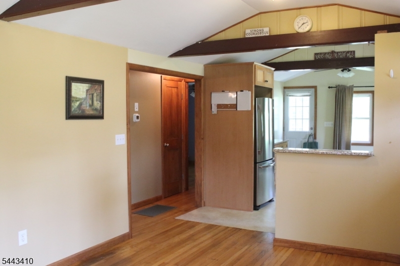 12 Clover Ln Property Photo 6