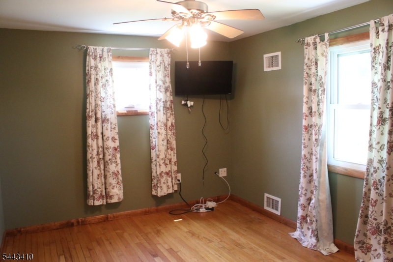 12 Clover Ln Property Photo 12