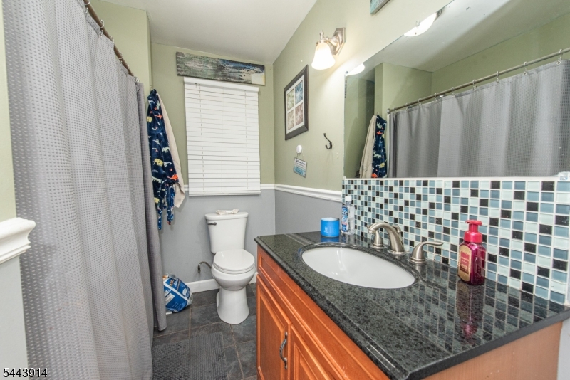 73 Bergen Ave Property Photo 13