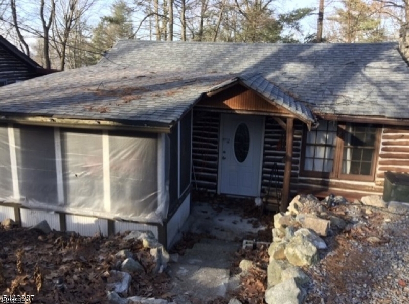 25 Cedar Ln Property Photo 1