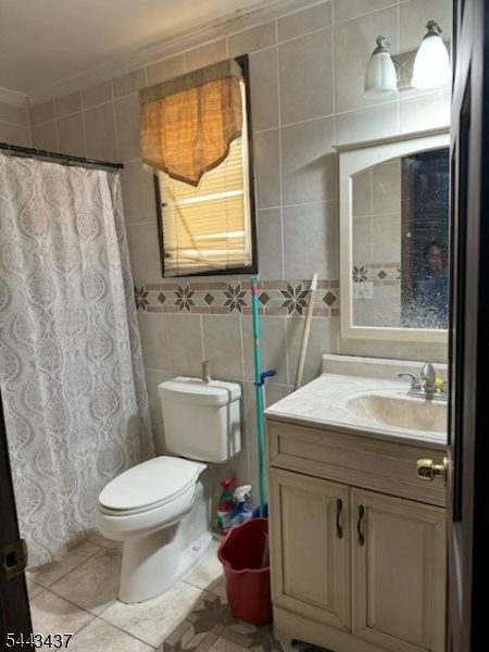 6212 Polk St Property Photo 8