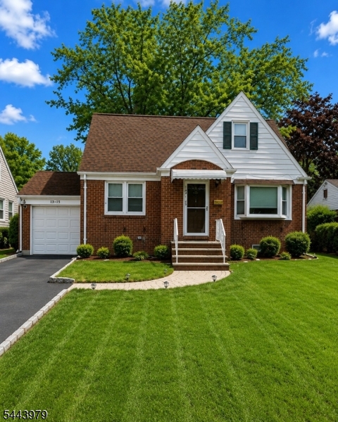 13 Hedman Pl Property Photo 1