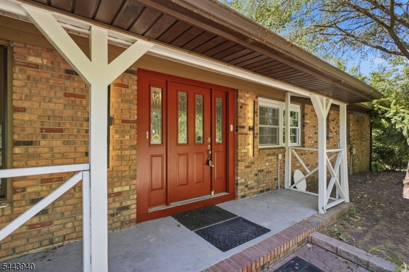 109 Fresh Ponds Rd Property Photo 3