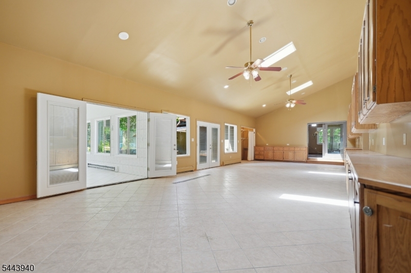 109 Fresh Ponds Rd Property Photo 11