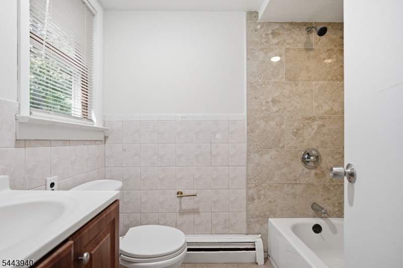 109 Fresh Ponds Rd Property Photo 33