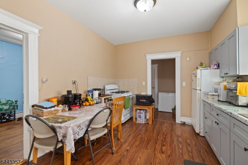 91 Franklin Ave Property Photo 19