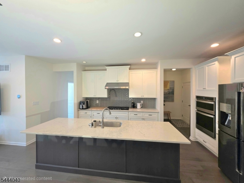 27 Wisteria Ct Property Photo 5