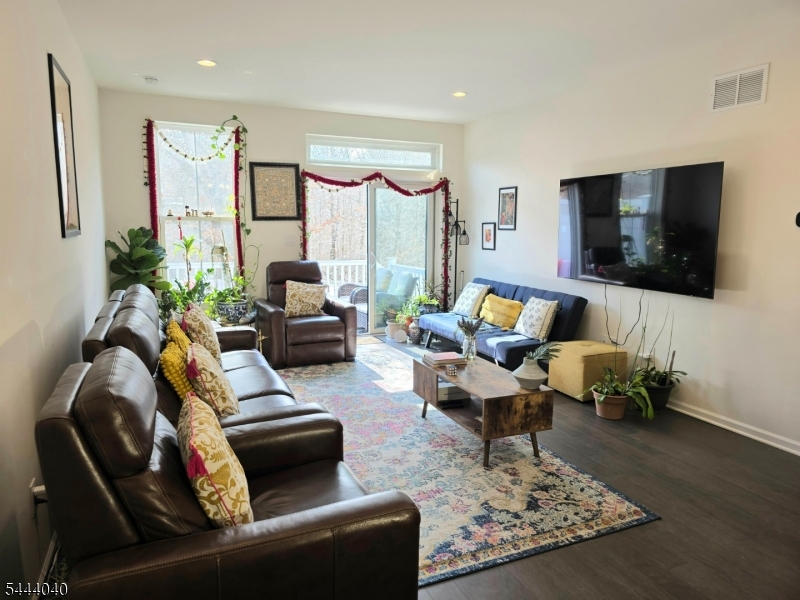 27 Wisteria Ct Property Photo 8