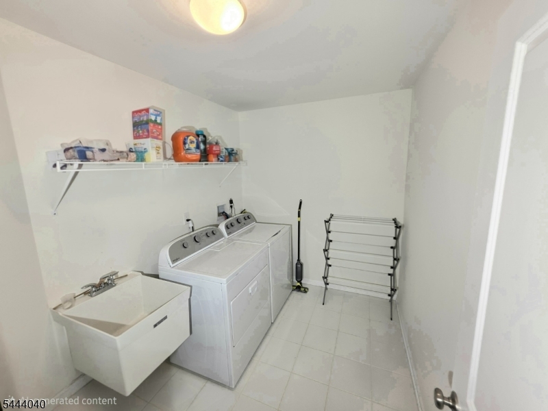 27 Wisteria Ct Property Photo 24