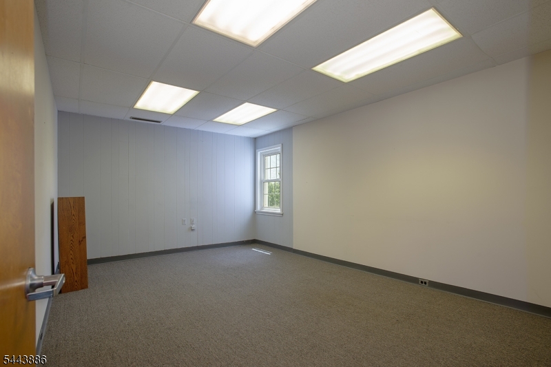 18 Church St Rm 209 Property Photo 4
