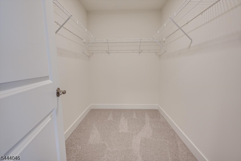 5 E Hartwick Dr Property Photo 15