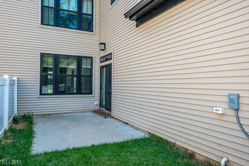 5 E Hartwick Dr Property Photo 22
