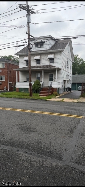 806 Roselle St Property Photo 2